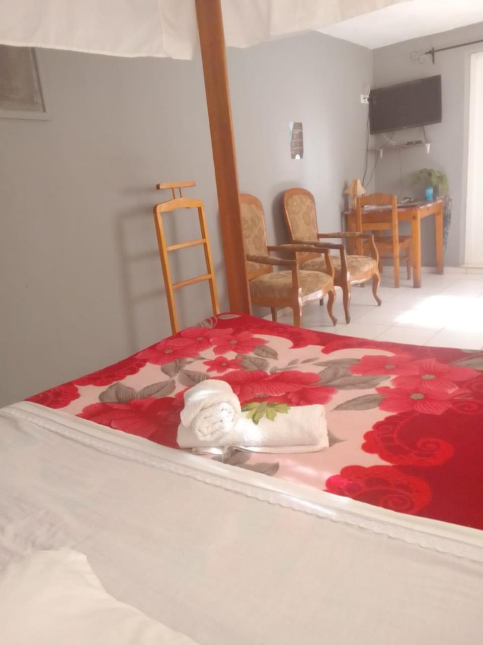 Chez Jeanne Chambre d'Hôte Tananarive Extérieur photo